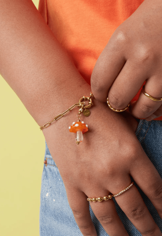 Hangers - Jewellery Fever