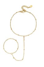 Handchain met bolletjes details