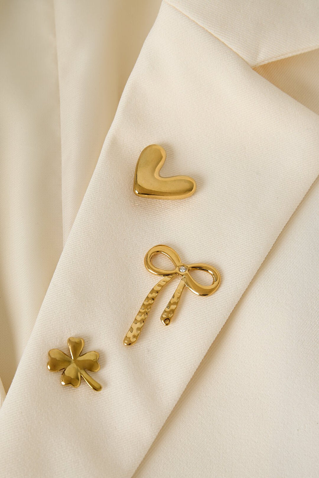 Broche set, detailfoto afmetingen
