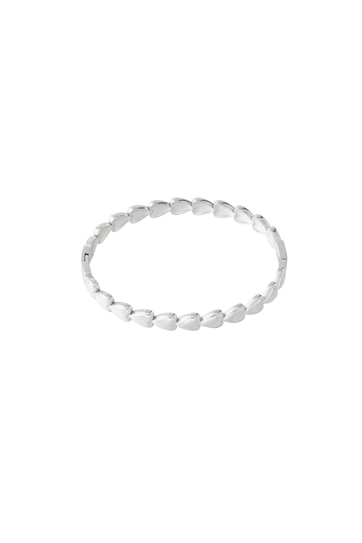 Armring met hartjesmotief, detailfoto