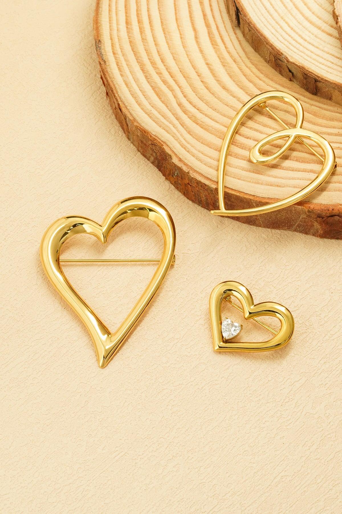 Broche met romantisch hartdesign - Jewellery Fever