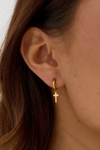Kruispatroon oorbellen - Jewellery Fever