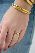 Minimalistische ring met hartdetail - Jewellery Fever