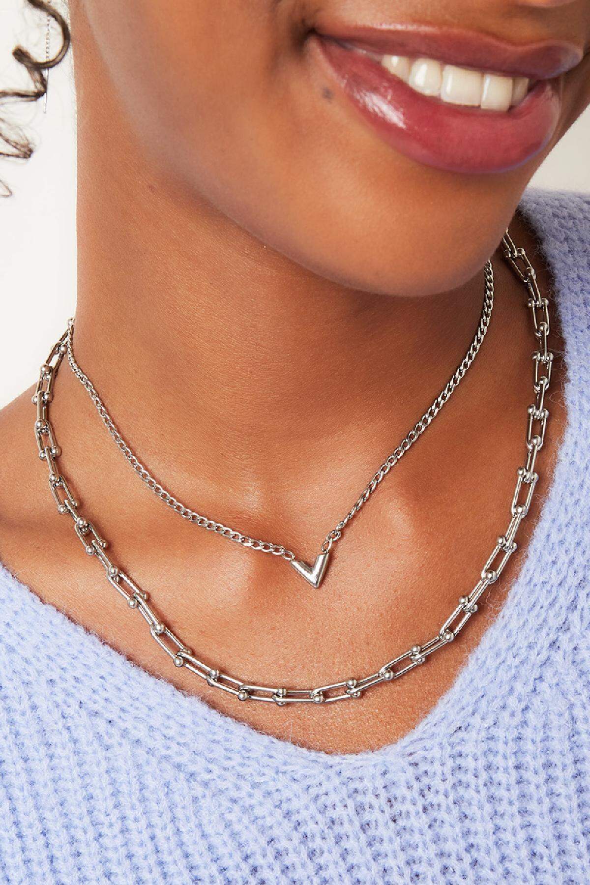 V-vormige ketting, zilverkleurig